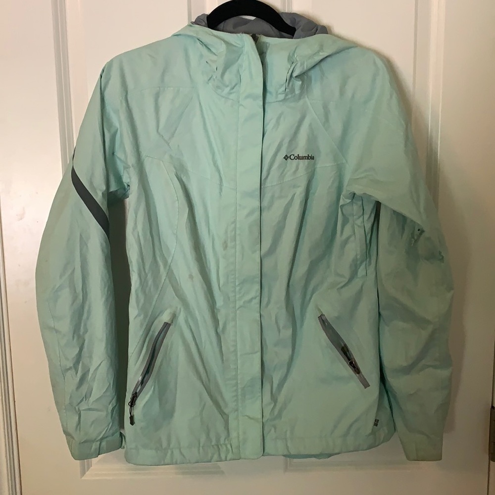 Colombia rain jacket. Mint. Size S